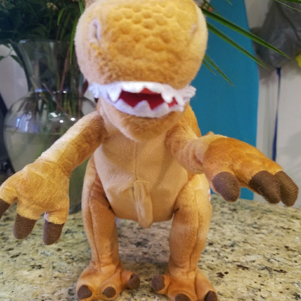 Chantilly Lane Dinos Record a Saurus